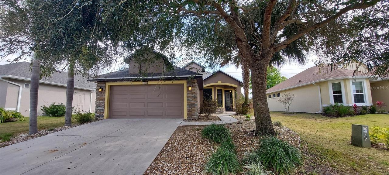 8056 Bridgeport Bay Cir., Mount Dora, FL 32757