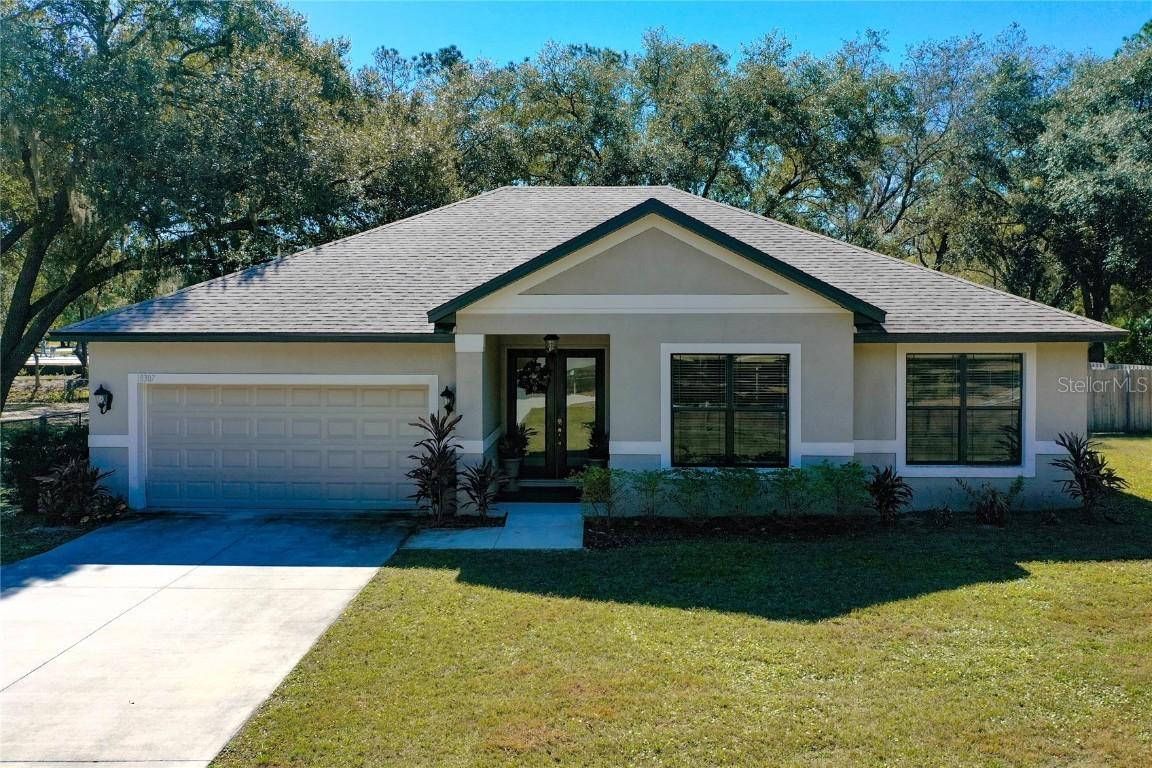 18307 Dells Cove Rd., Groveland, FL 34736