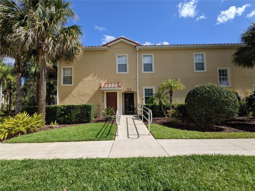 2736 Oakwater Dr., Kissimmee, FL 34747