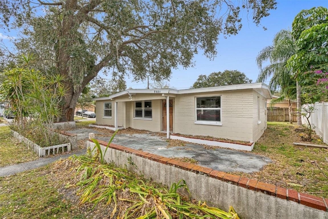 9401 88th Ter., Seminole, FL 33777