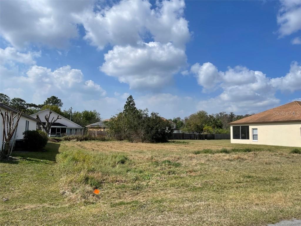 105 Colchester Pl., Kissimmee, FL 34758