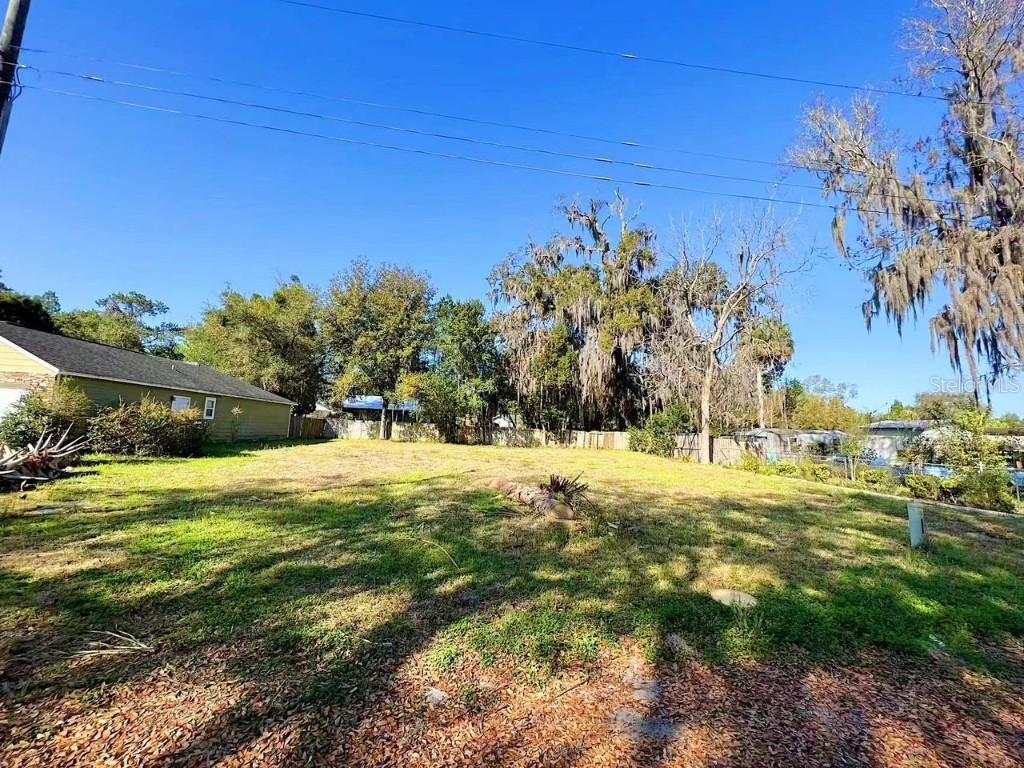 Powell St, Wildwood, FL 34785
