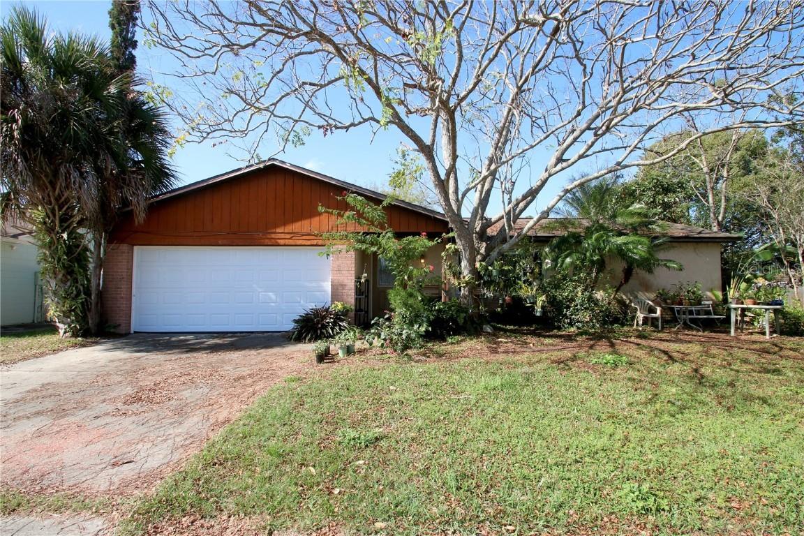 109 Woodfield Dr., Sanford, FL 32773