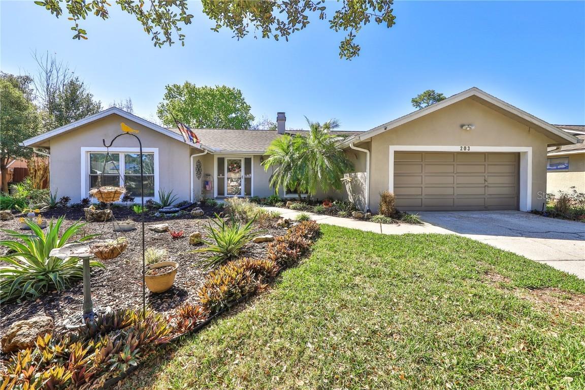 203 W Berkshire Cir., Longwood, FL 32779
