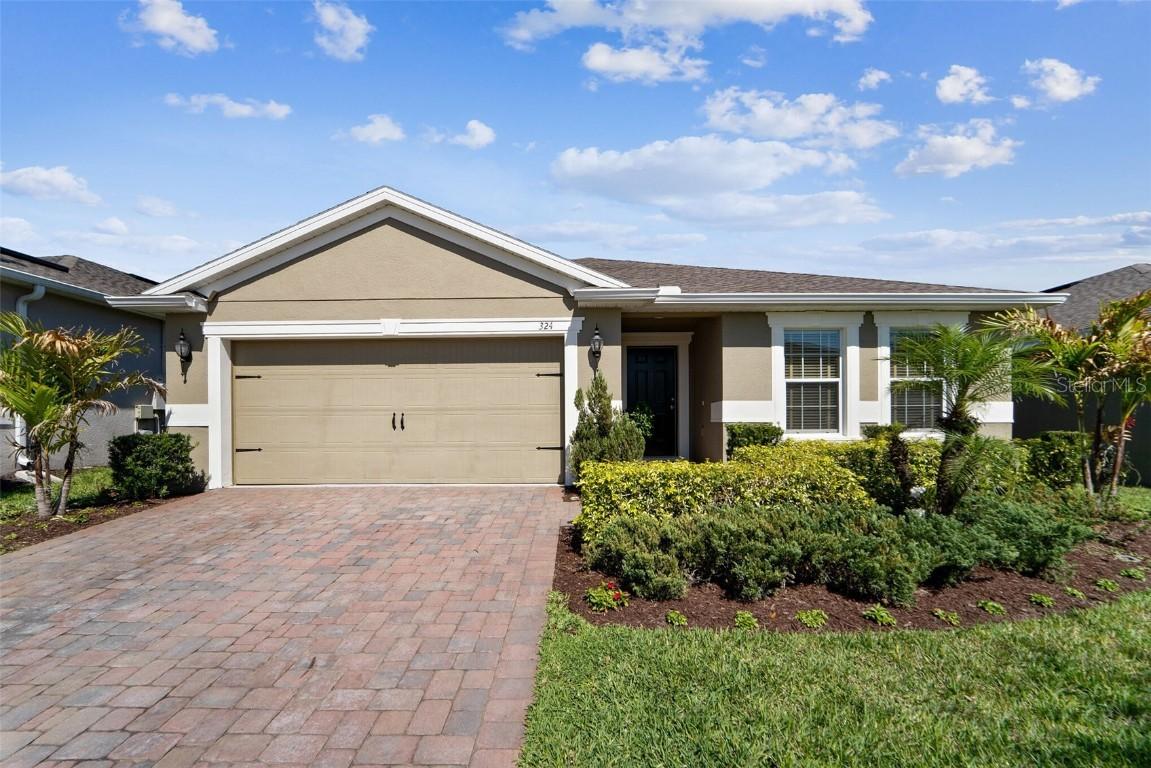 324 Summer Squall Rd., Davenport, FL 33837