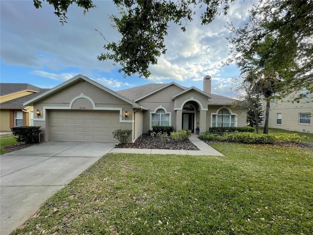 8230 Lexington View Ln., Orlando, FL 32835