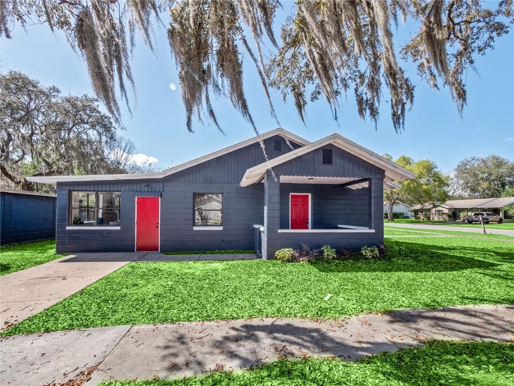 2438 Washington Rd., Mount Dora, FL 32757