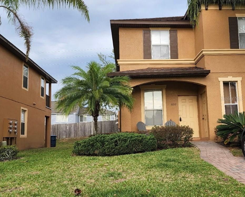 1052 Calabria Avenue, Davenport, FL 33897