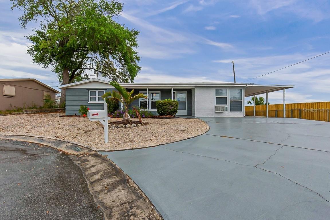 5039 Genesis Ave., Holiday, FL 34690