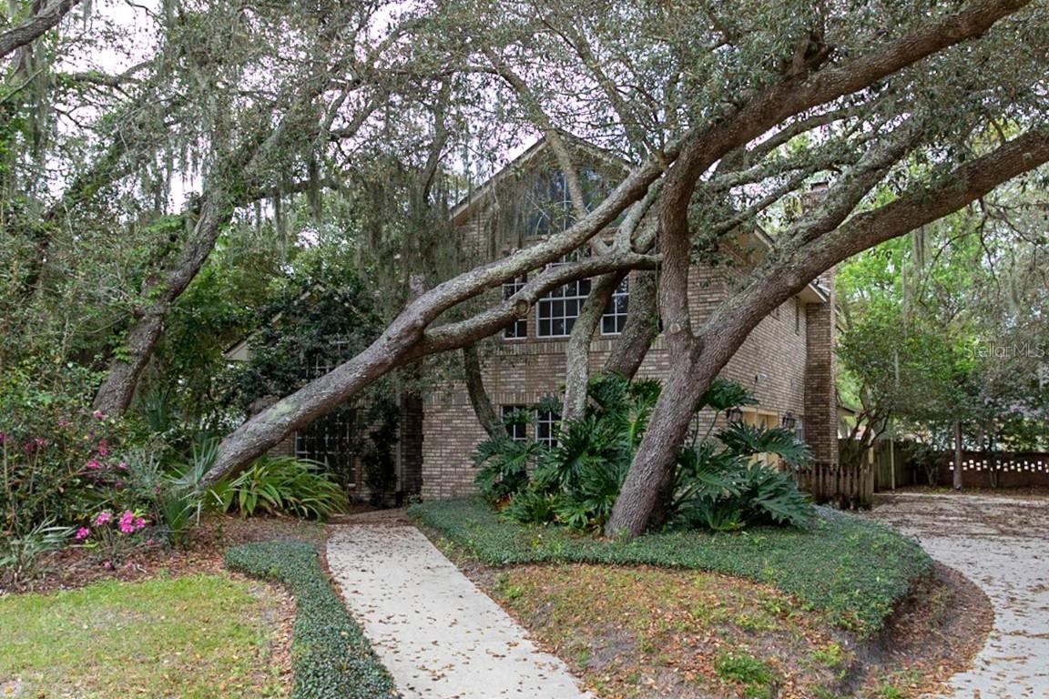 1076 Corkwood Dr., Oviedo, FL 32765