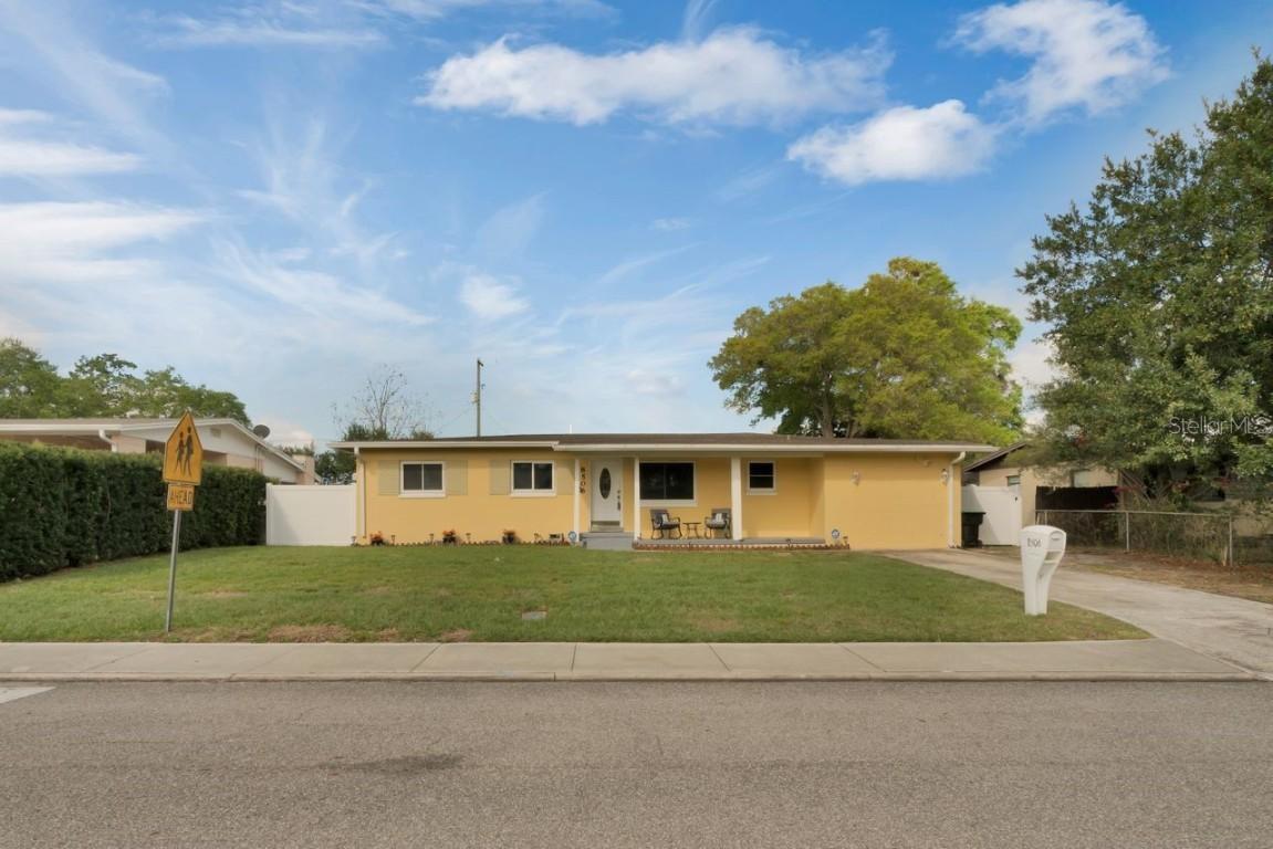 8506 Garnet Ave., Orlando, FL 32810