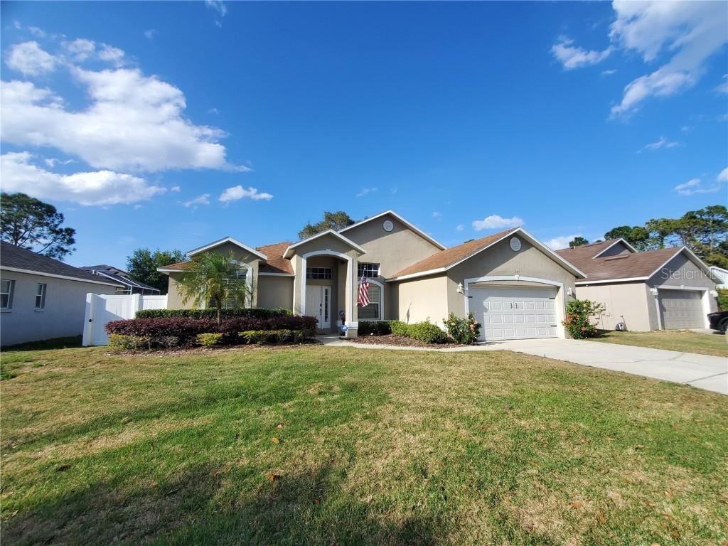 149 Imperial Oak Ct., Davenport, FL 33896