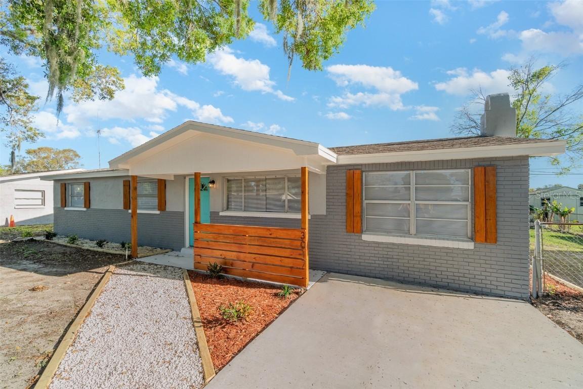 3017 Fletcher Ave., Lakeland, FL 33803