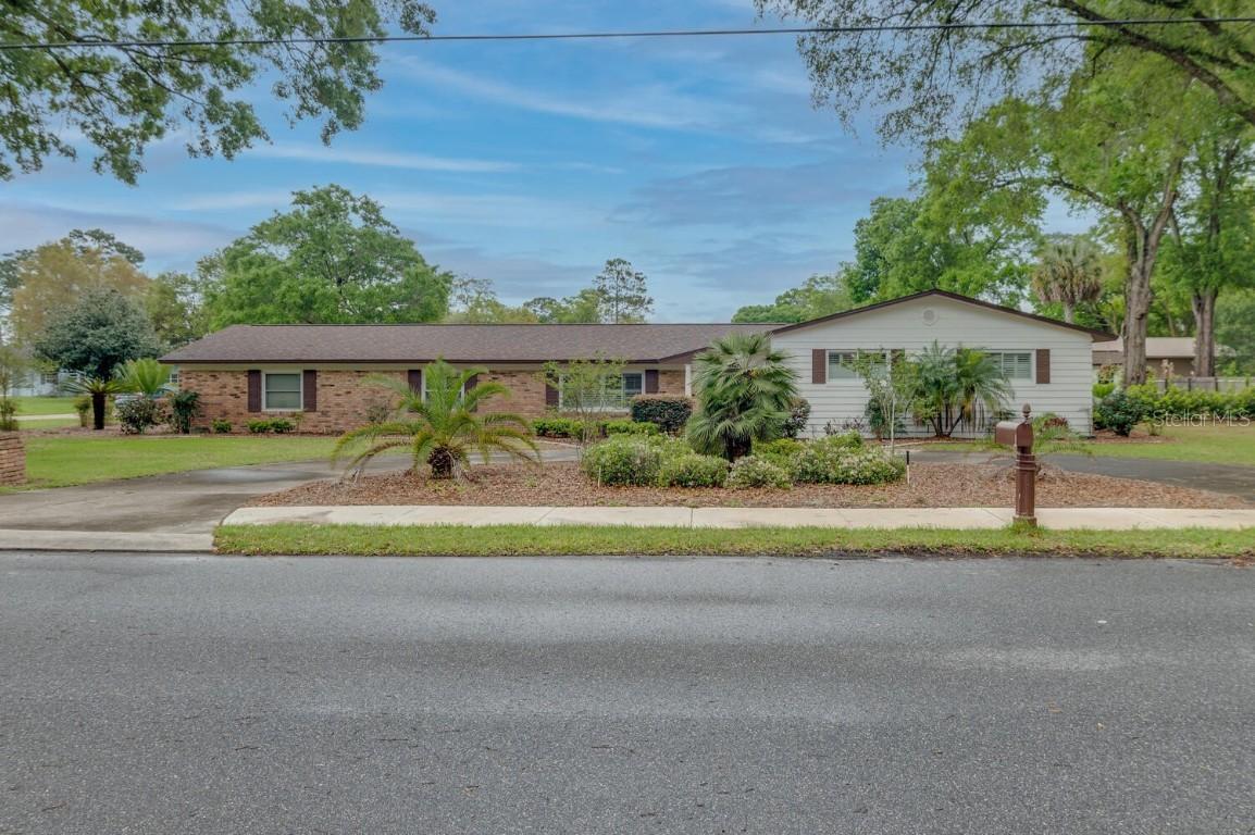 1801 Carlton St., Longwood, FL 32750