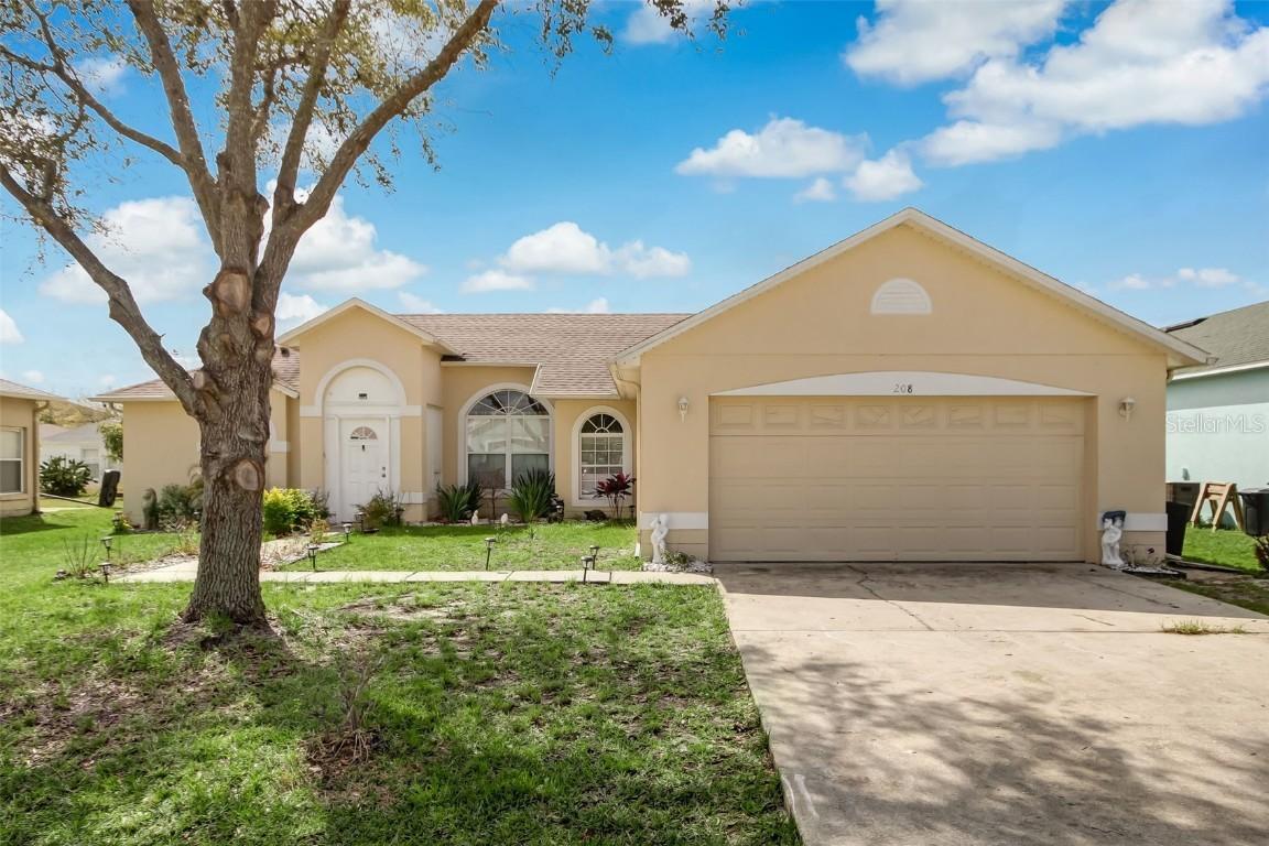 208 Abbotsbury Dr., Kissimmee, FL 34758
