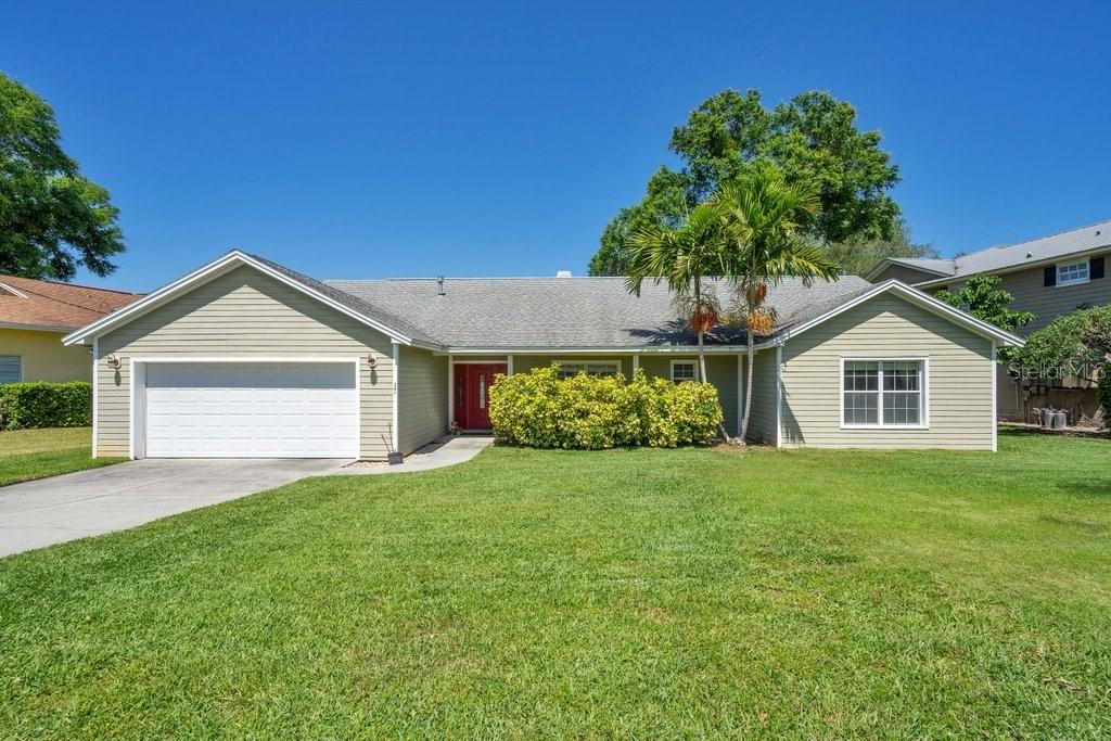 301 Richard Pl., Orlando, FL 32806