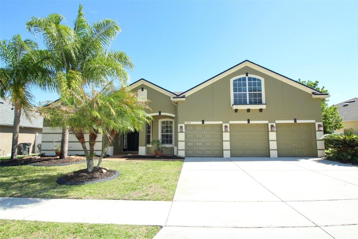 7029 Winding Lake Cir., Oviedo, FL 32765