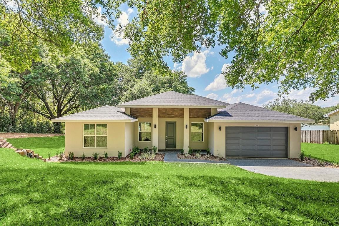 3010 Colfax St., Eustis, FL 32726