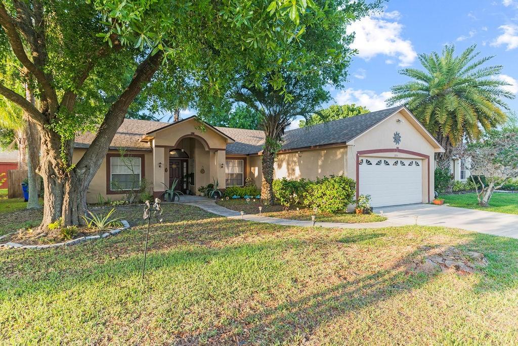 3894 Creek Bed Cir., St. Cloud, FL 34769