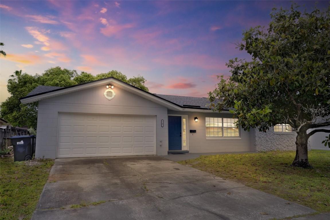 742 Park Manor Dr., Orlando, FL 32825