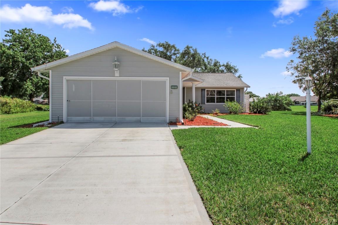 5535 Rosewall Cir., Leesburg, FL 34748