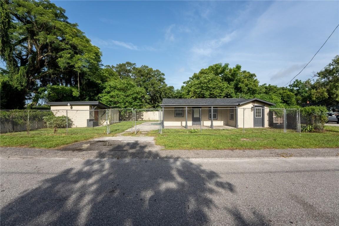5160 Gwynne Ave., Orlando, FL 32810