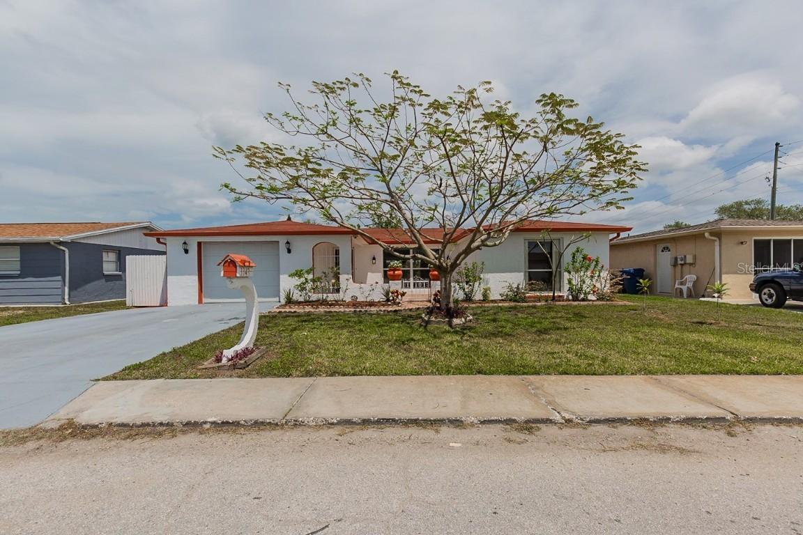 3347 Pinon Dr., Holiday, FL 34691