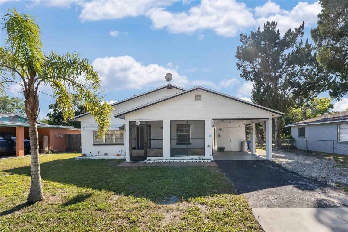 914 Flagler Ave., Edgewater, FL 32132
