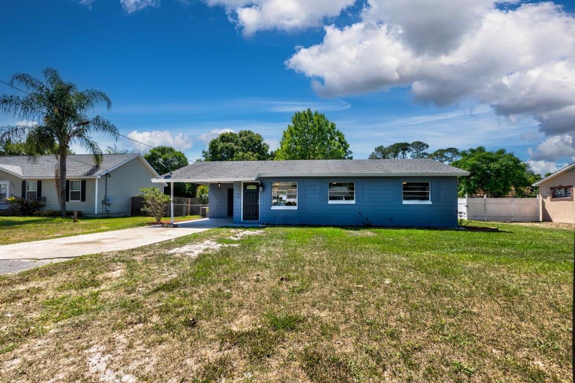 35849 Lakewood Dr Dr., Leesburg, FL 34788