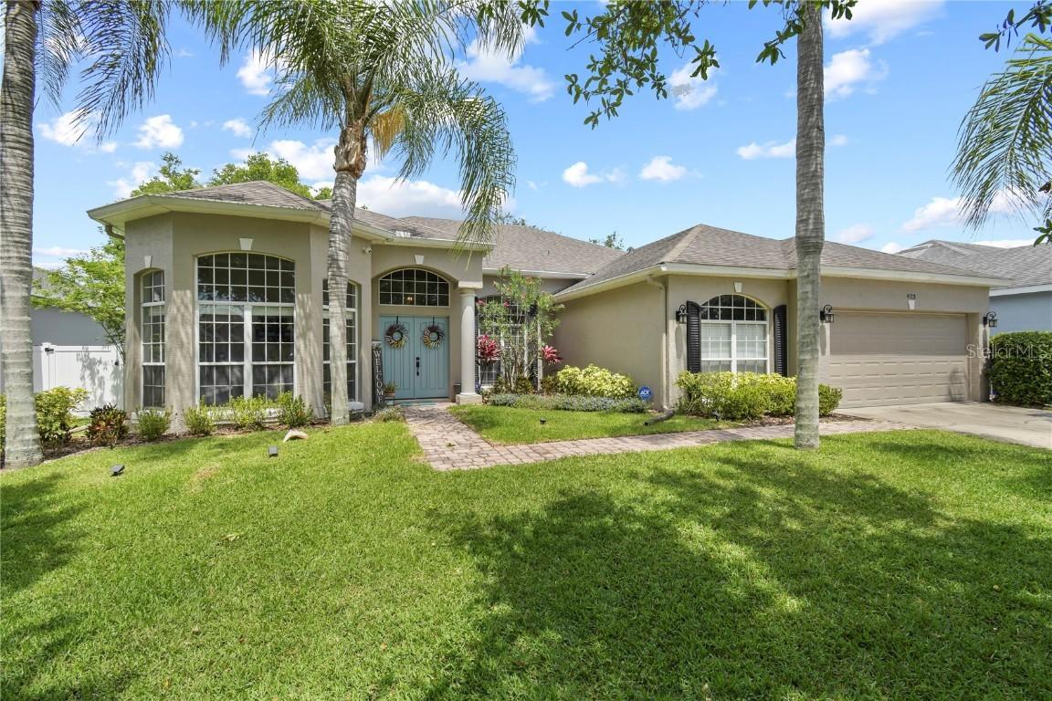 423 Laurenburg Ln., Ocoee, FL 34761