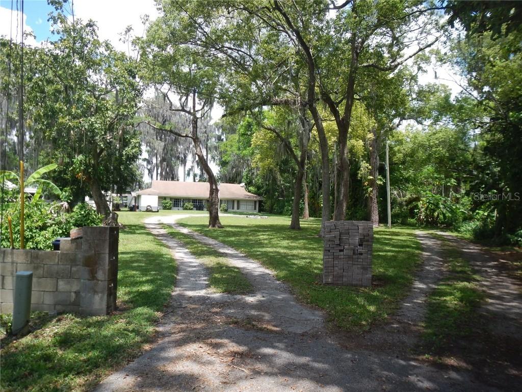 37 Parkwood Pl., Orlando, FL 32839