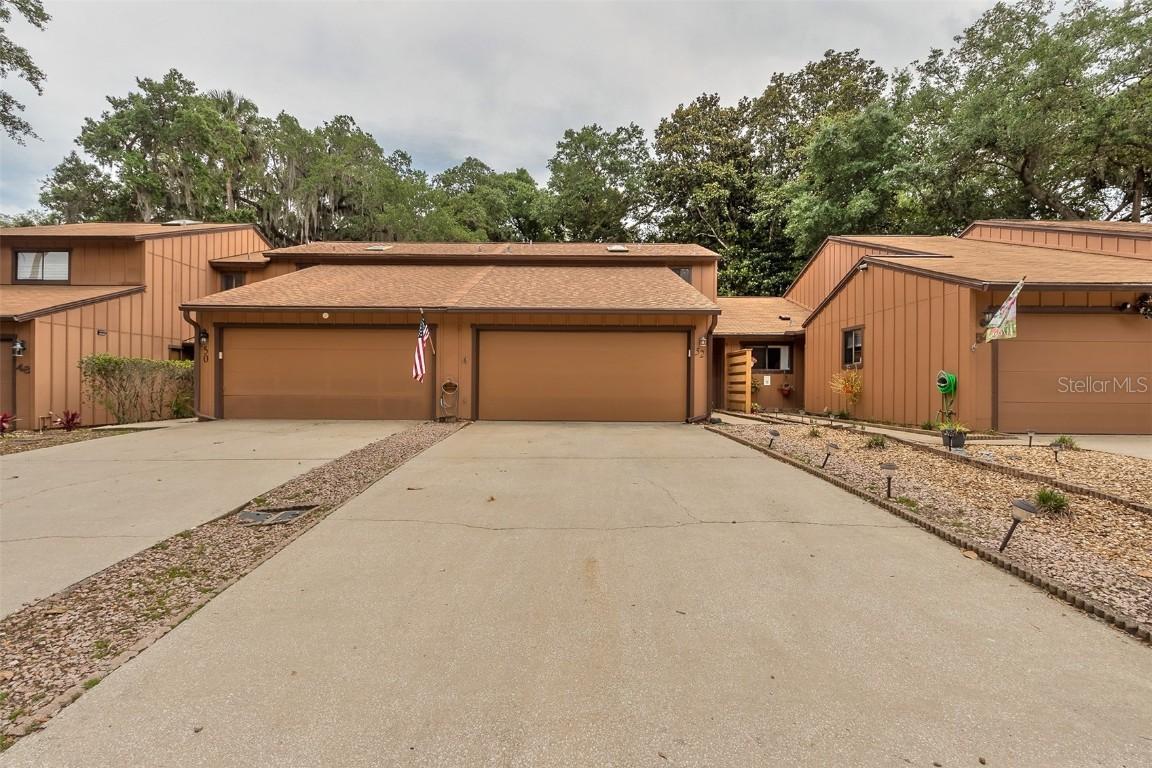 52 Park Pl., Ormond Beach, FL 32174