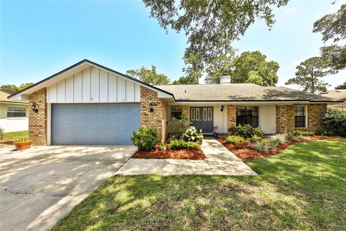 204 W Berkshire Cir., Longwood, FL 32779