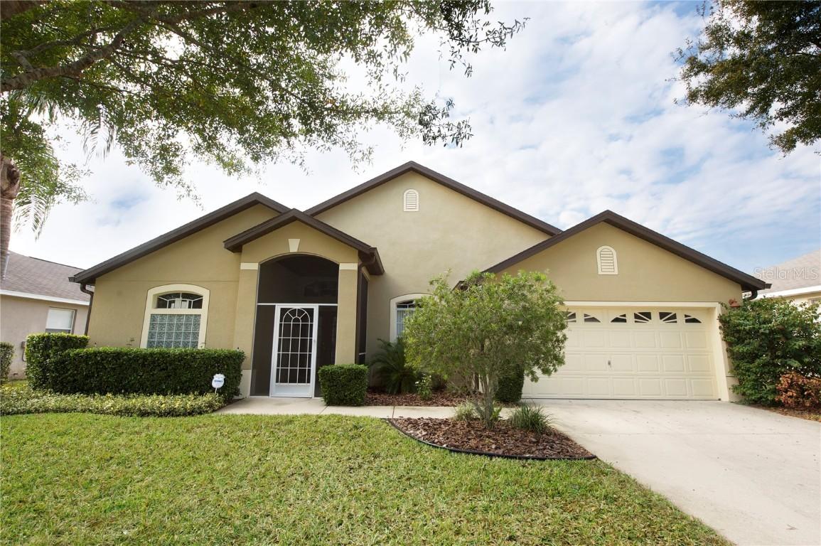 926 Montana Ave., Davenport, FL 33897