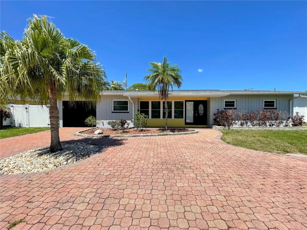 5235 40th St., St Petersburg, FL 33711