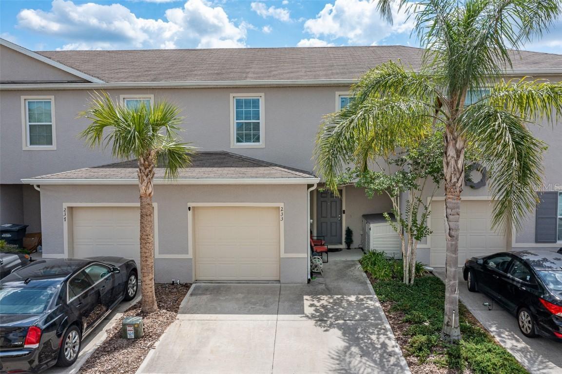 233 Arbor Lakes Dr., Davenport, FL 33896