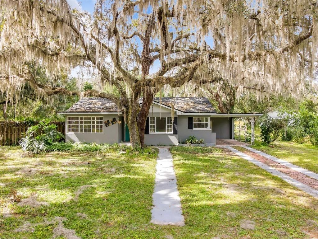 1007 Lucas St., Leesburg, FL 34748