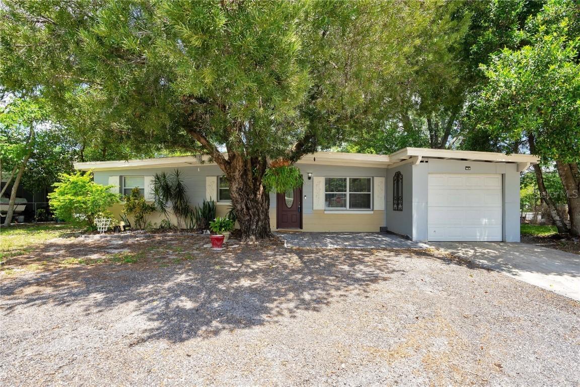 881 Longdale Ave., Longwood, FL 32750