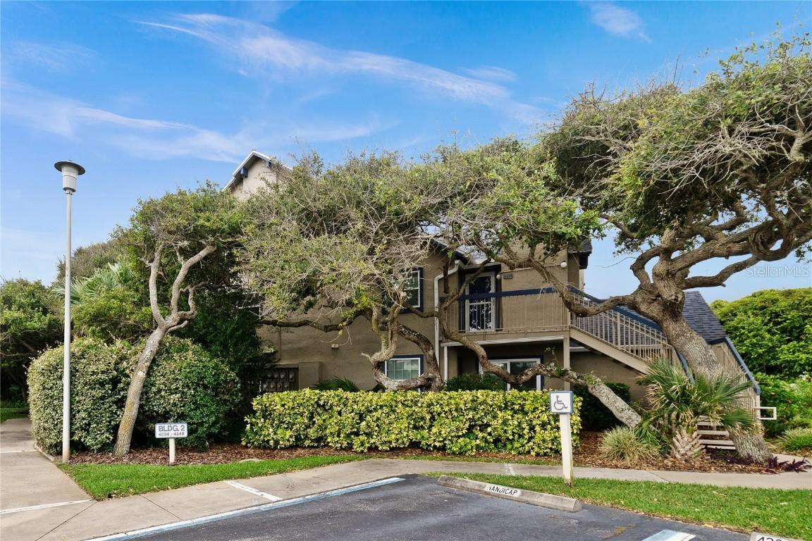 4240 Sun Village Ct. #120, New Smyrna Beach, FL 32169