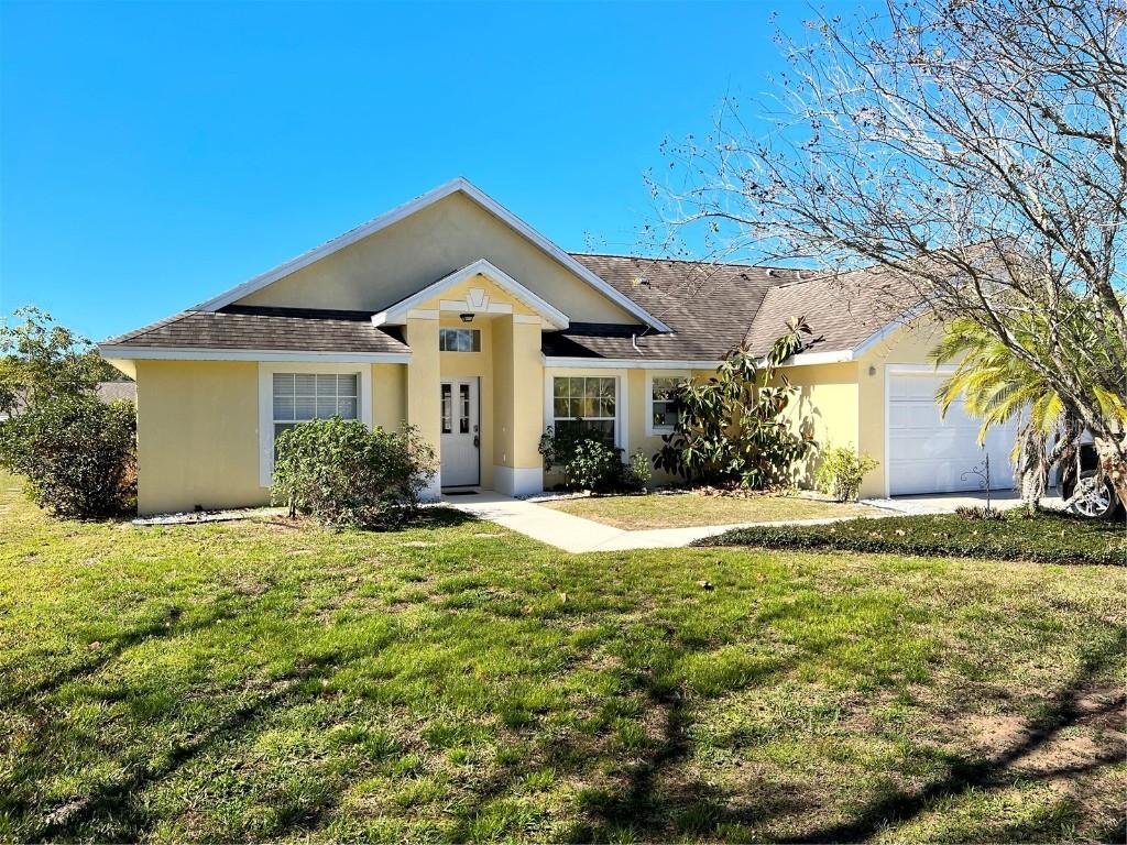 406 Nevada Loop Rd., Davenport, FL 33897