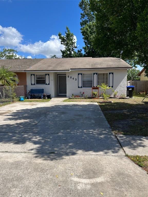 6843 Longmeade Ln., Orlando, FL 32822