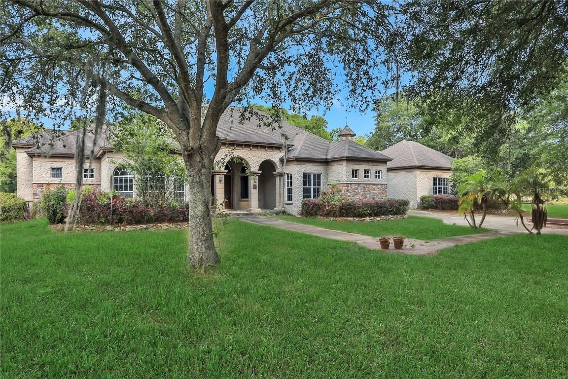 35139 Nashua Blvd., Sorrento, FL 32776