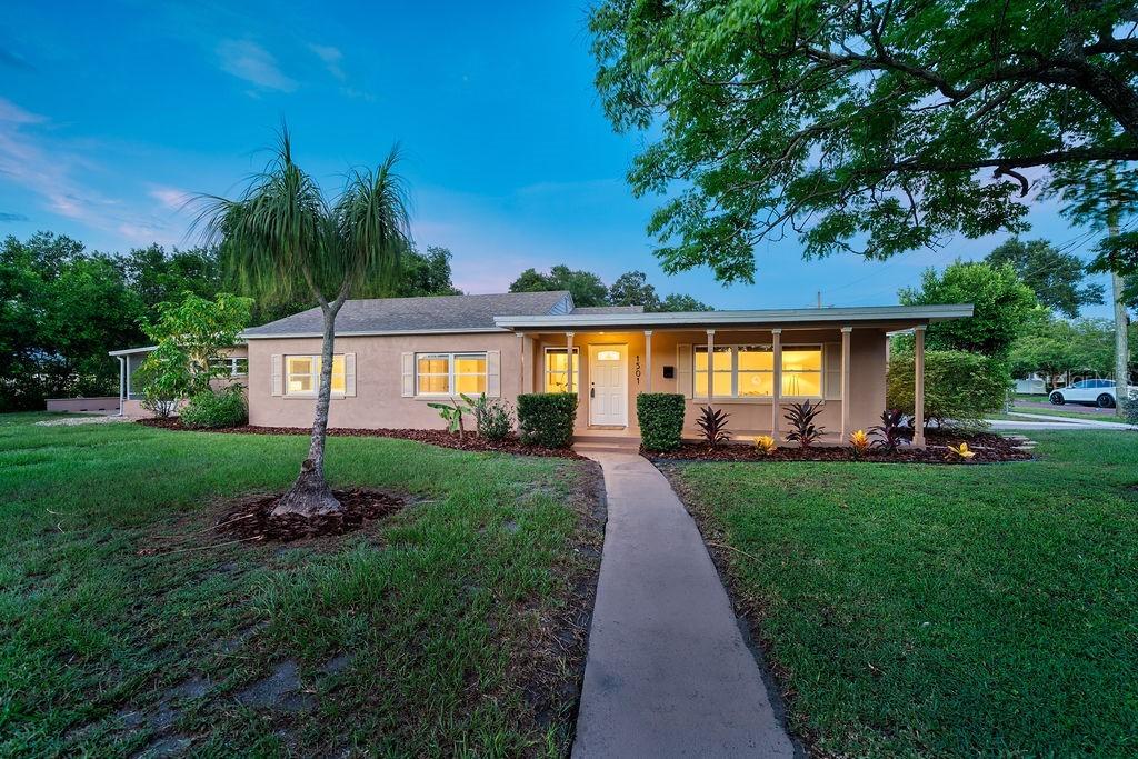 1501 Park Lake St., Orlando, FL 32803