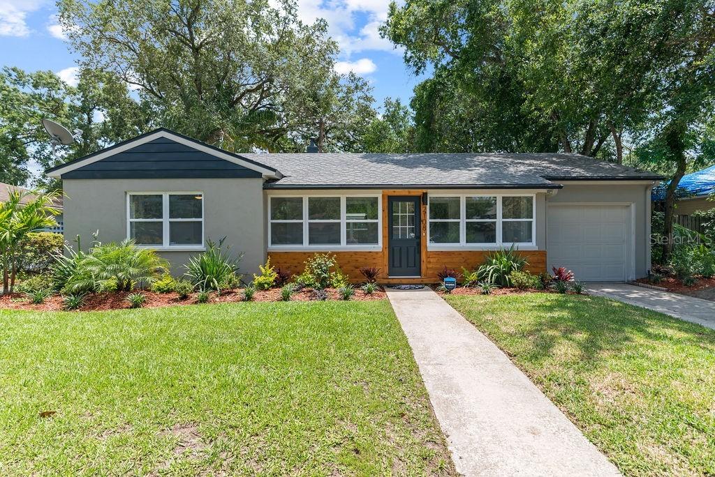 2108 Valencia Rd., Orlando, FL 32803
