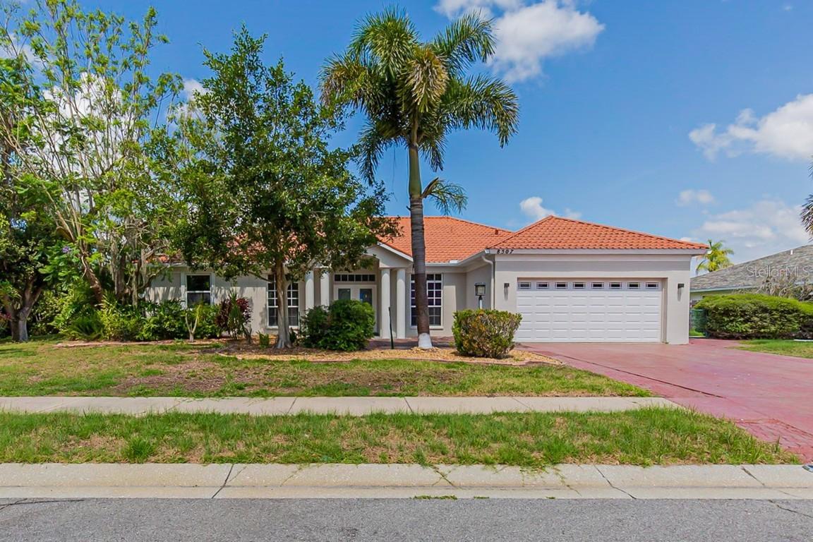 8507 71st Ave., Palmetto, FL 34221