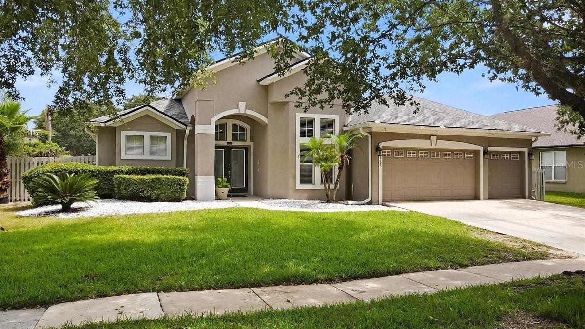 3869 Emerald Estates Cir., Apopka, FL 32703