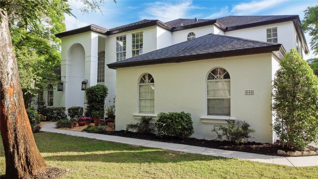 680 Lake Charm Dr., Oviedo, FL 32765