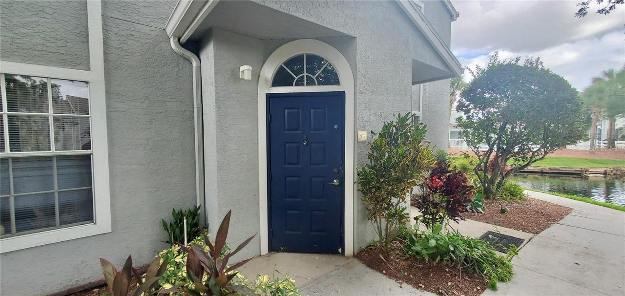 1622 Columbia Arms Cir. #267, Kissimmee, FL 34741