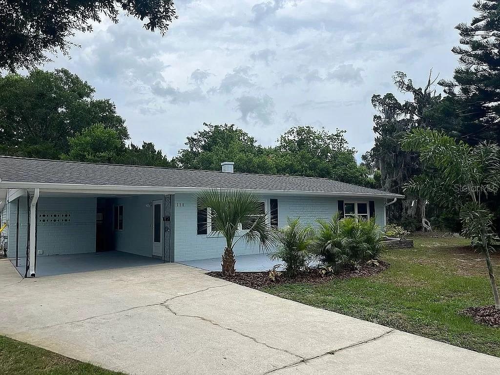 111 Monson Dr., Edgewater, FL 32132