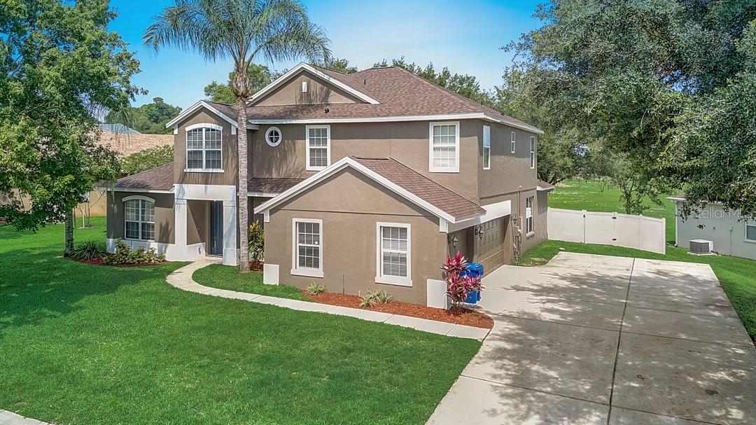 3498 Starbird Dr., Ocoee, FL 34761